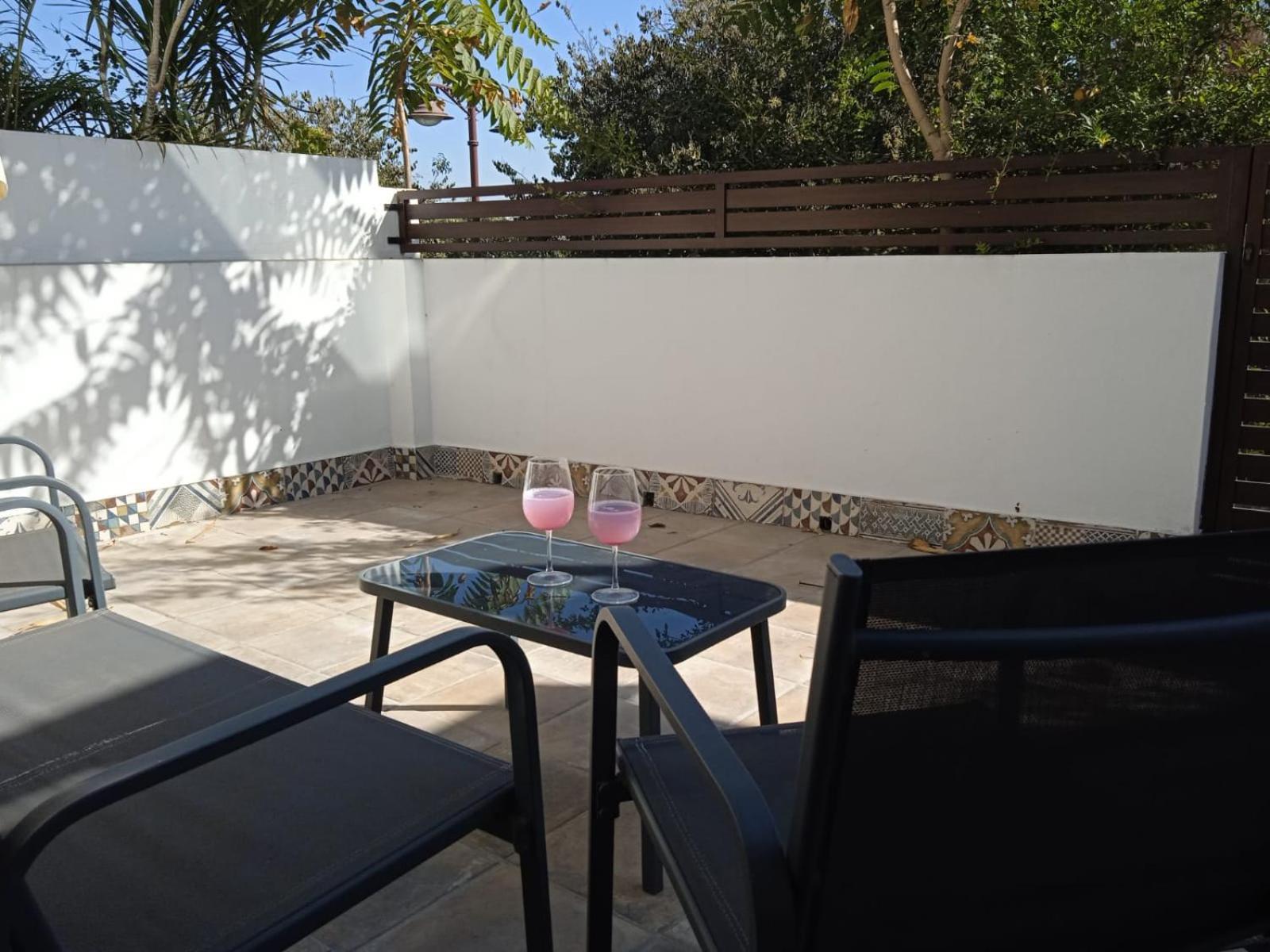 Terraza De Triana Apartment Sevilla Bagian luar foto